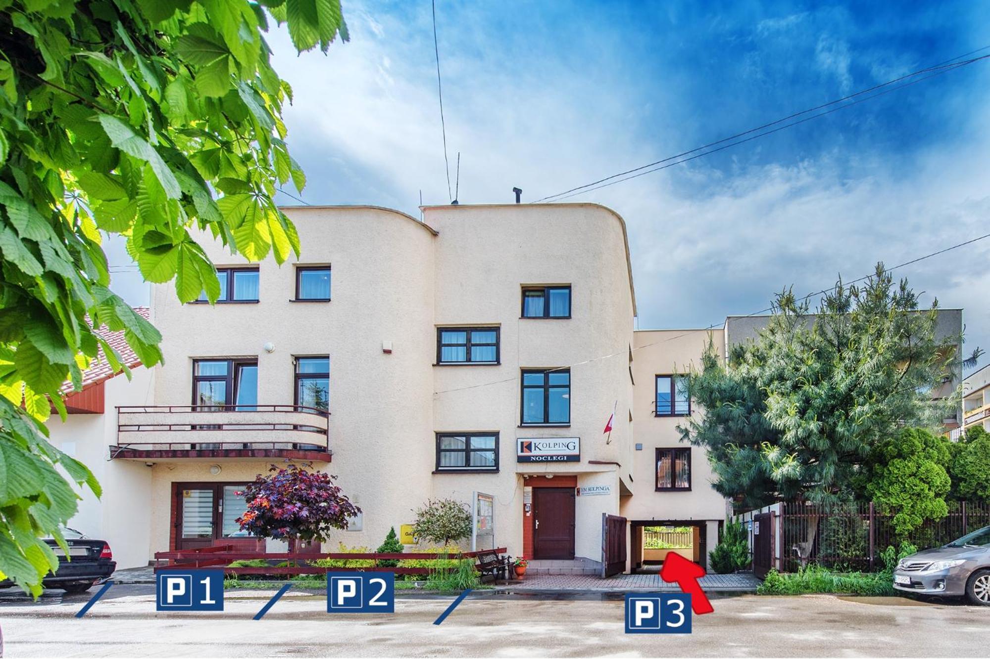 Dom Kolping Hostel Krasków Exterior foto